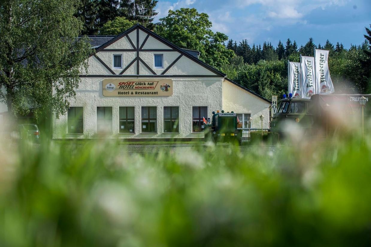 Sporthotel Glueck Auf Moenchenfrei Brand-Erbisdorf Esterno foto