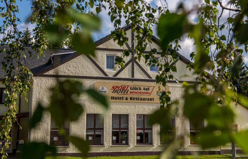 Sporthotel Glueck Auf Moenchenfrei Brand-Erbisdorf Esterno foto