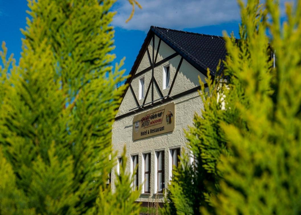 Sporthotel Glueck Auf Moenchenfrei Brand-Erbisdorf Esterno foto
