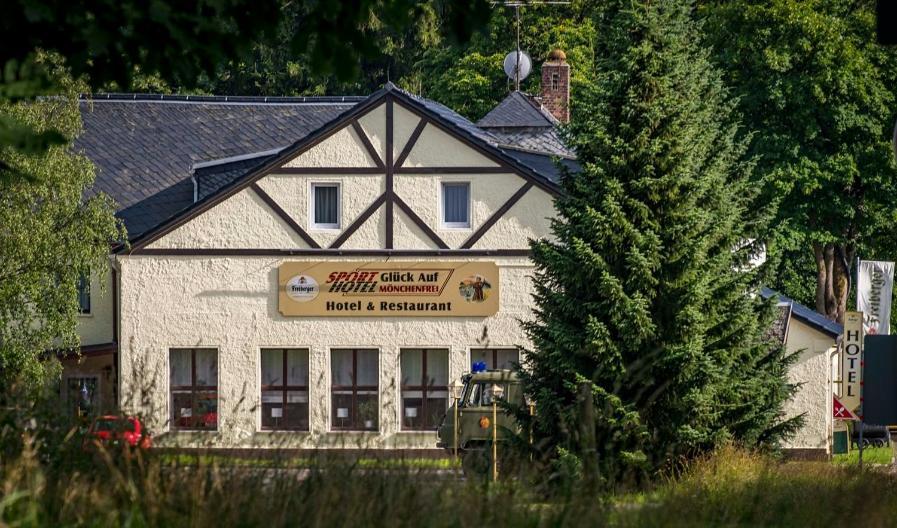 Sporthotel Glueck Auf Moenchenfrei Brand-Erbisdorf Esterno foto